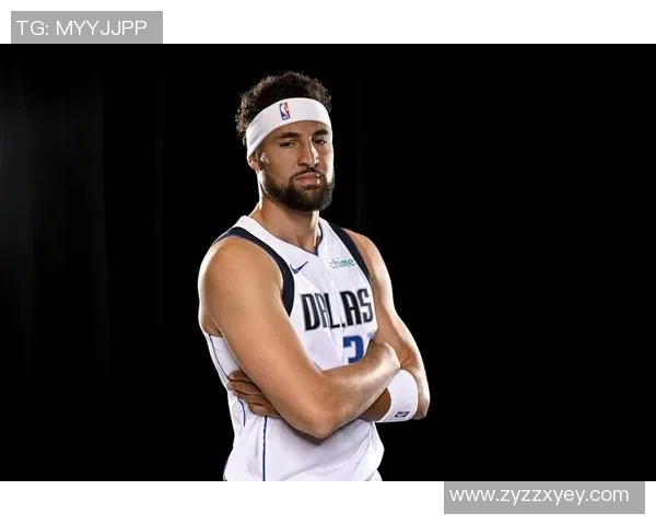 活塞惨遭28连败创历史纪录主帅辞职球员泪洒更衣室情景感人至深